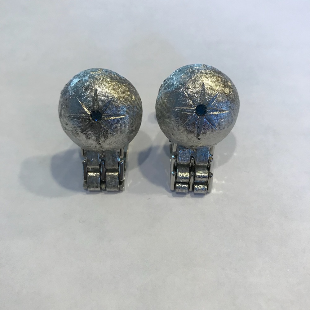 Vintage Silver tone cuff links with blue stones